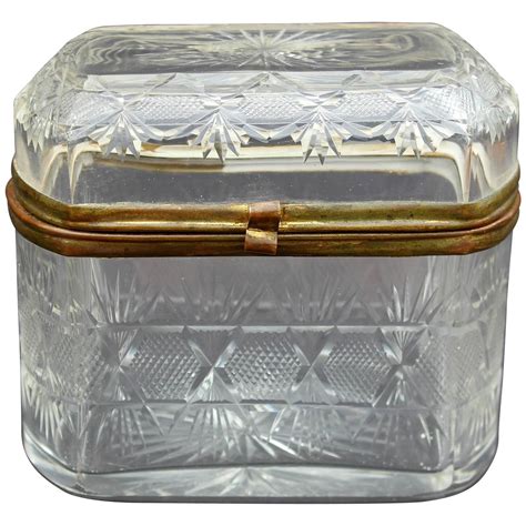 Vintage Onyx Trinket Box, Jewellery Box, Green Figured Onyx Marble 7 Inch 1. . Vintage glass trinket boxes